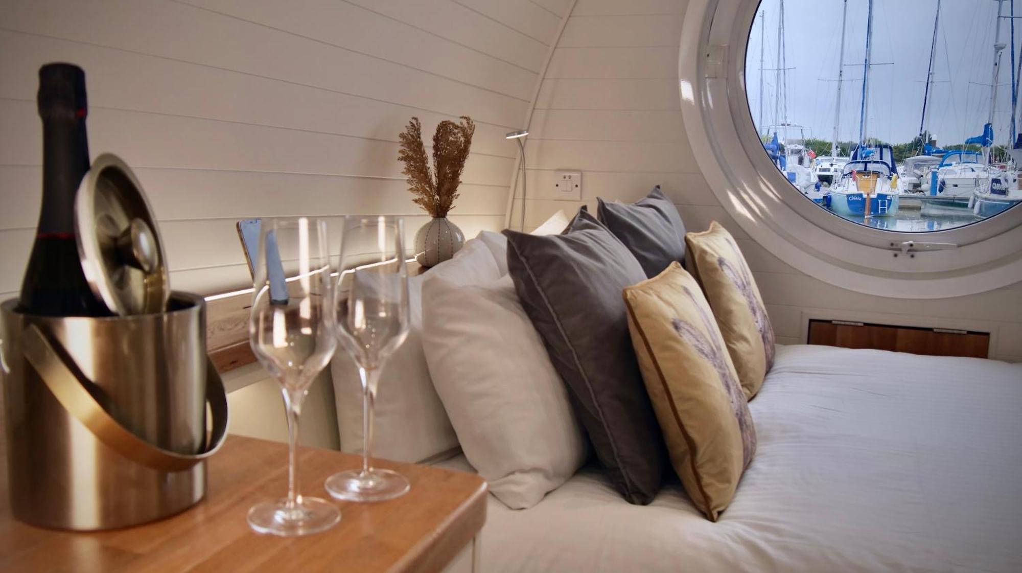 Sea Breeze Ark 900 Hotel Emsworth Luaran gambar